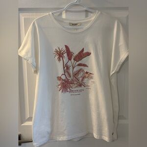 BNWT GARCIA Women’s Hawaii Tshirt